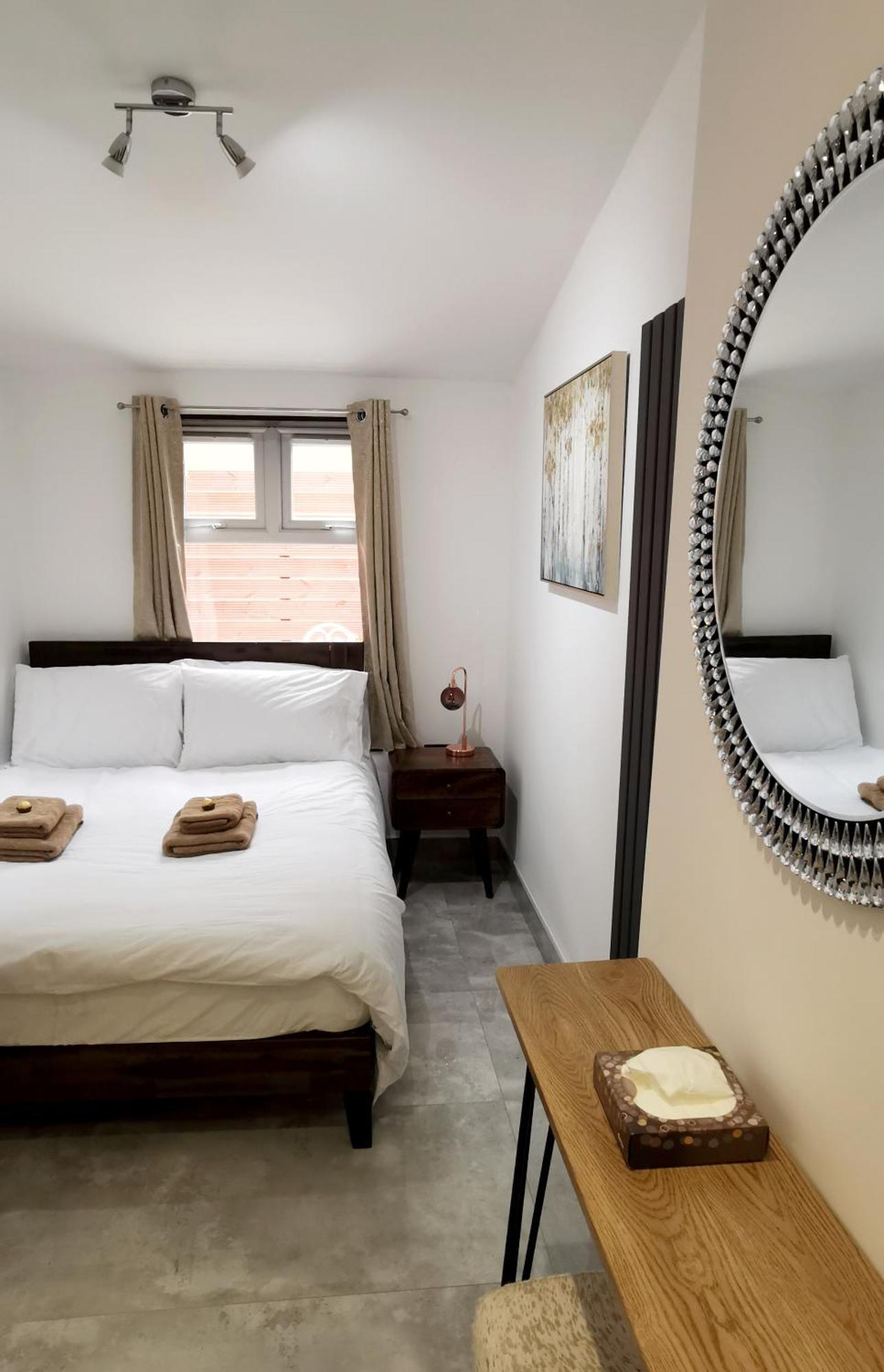 Casa vacanze Luxury House Sleeps 13, 2 Minutes To Metro