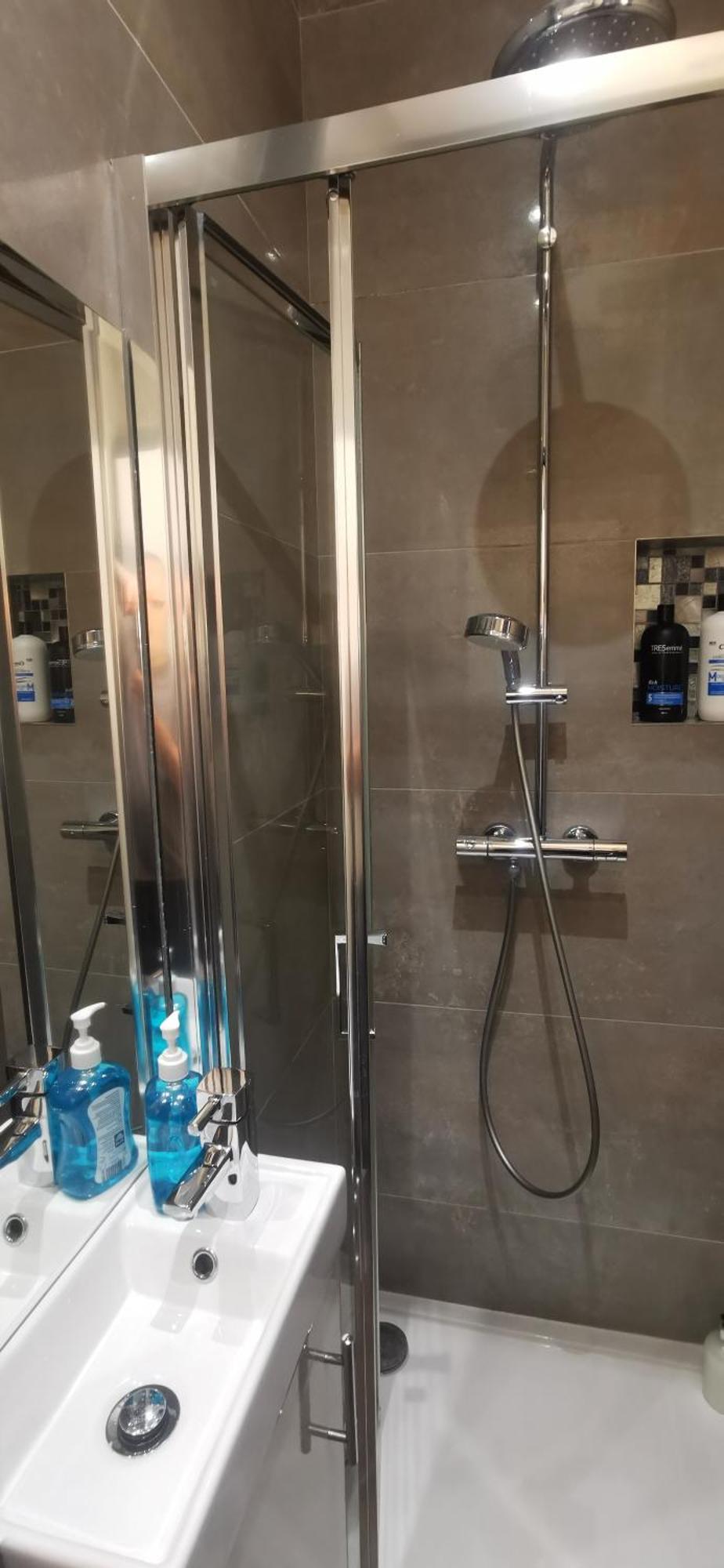 Luxury House Sleeps 13, 2 Minutes To Metro Casa vacanze Londra